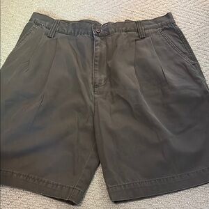 Men's Classic Gray Shorts size 36